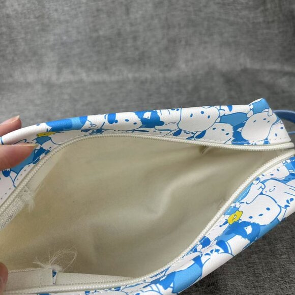 NO.480 Pochacco Portable Handheld Organizer Cosmetic Bag - Picture 5 of 7